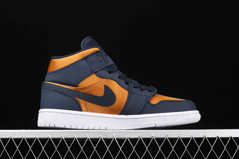All categories Air Jordan Jordan series basketball shoes Air Jordan 1 Mid Air Jordan 1 Mid AJ1 Joe 1 blue gold silk basketball shoes 852542-401